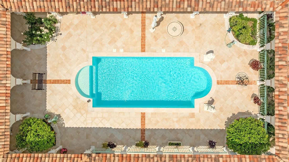 House in Frejus, Provence-Alpes-Côte d'Azur, France 5 - 18193965