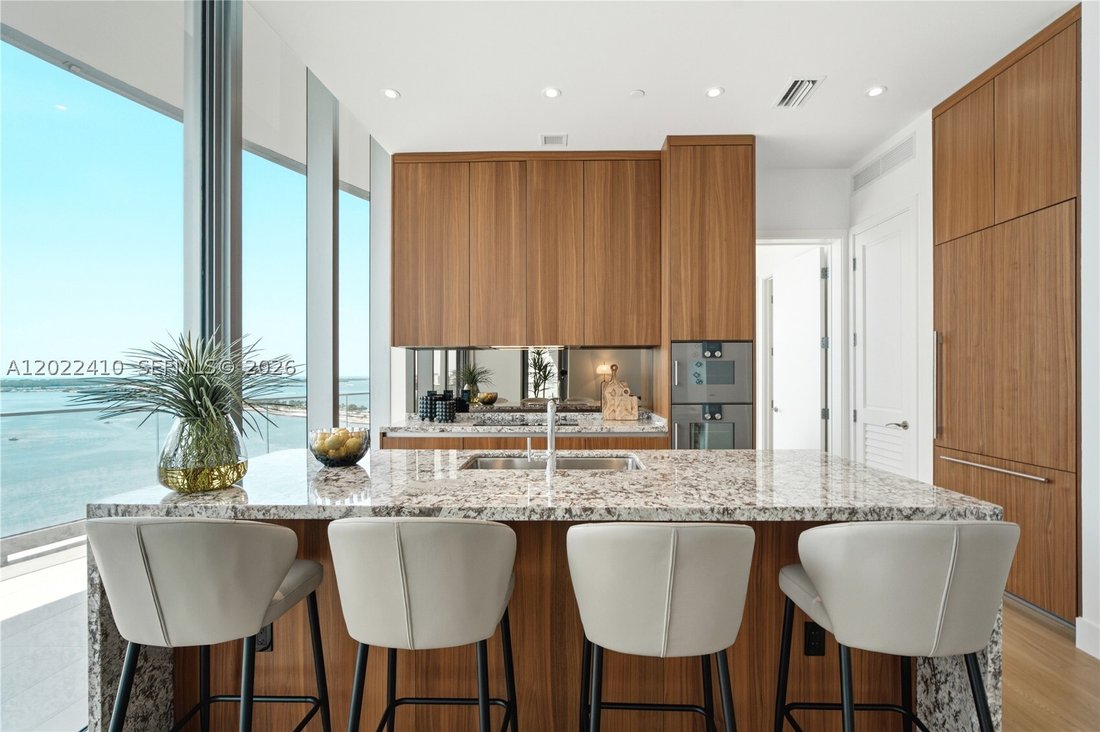 Condo in Miami, Florida, United States 4 - 18193555