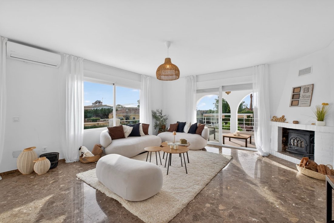 Villa in Elviria-Cabopino, Marbella, Spain 3 - 18191767