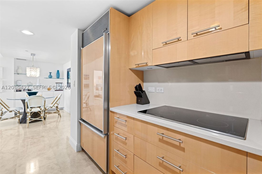 Condo in Miami Beach, Florida, United States 5 - 17808699