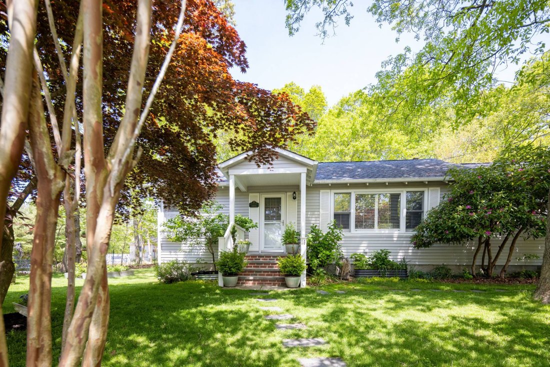 House in Shelter Island Heights, New York, United States 1 - 18183264
