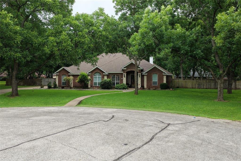 House in Granbury, Texas, United States 1 - 18192264