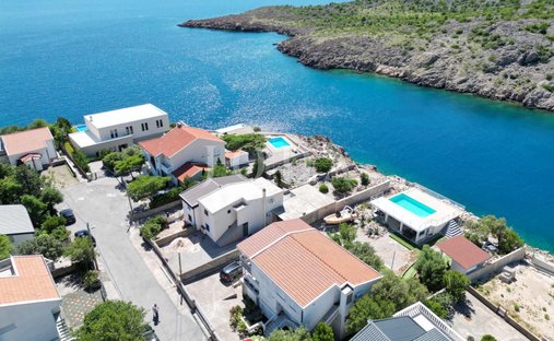 Casa a Cesarica, Regione della Lika e di Segna, Croazia 1