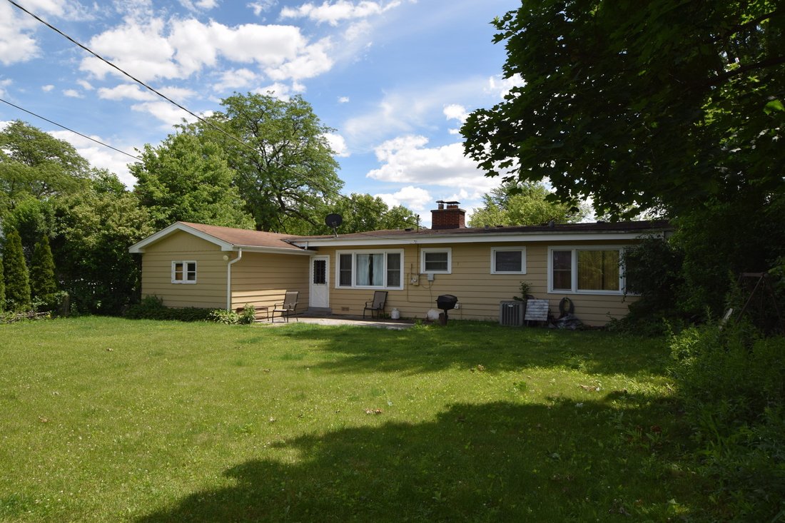 House in Glenview, Illinois, United States 3 - 18189065