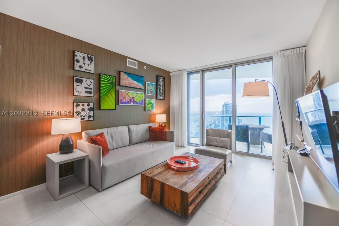 Condo in Hallandale Beach, Florida, United States 2 - 18193521
