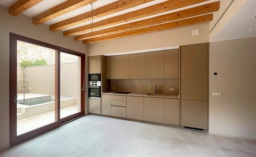 Townhouse in Mancor de la Vall, Balearic Islands, Spain 1