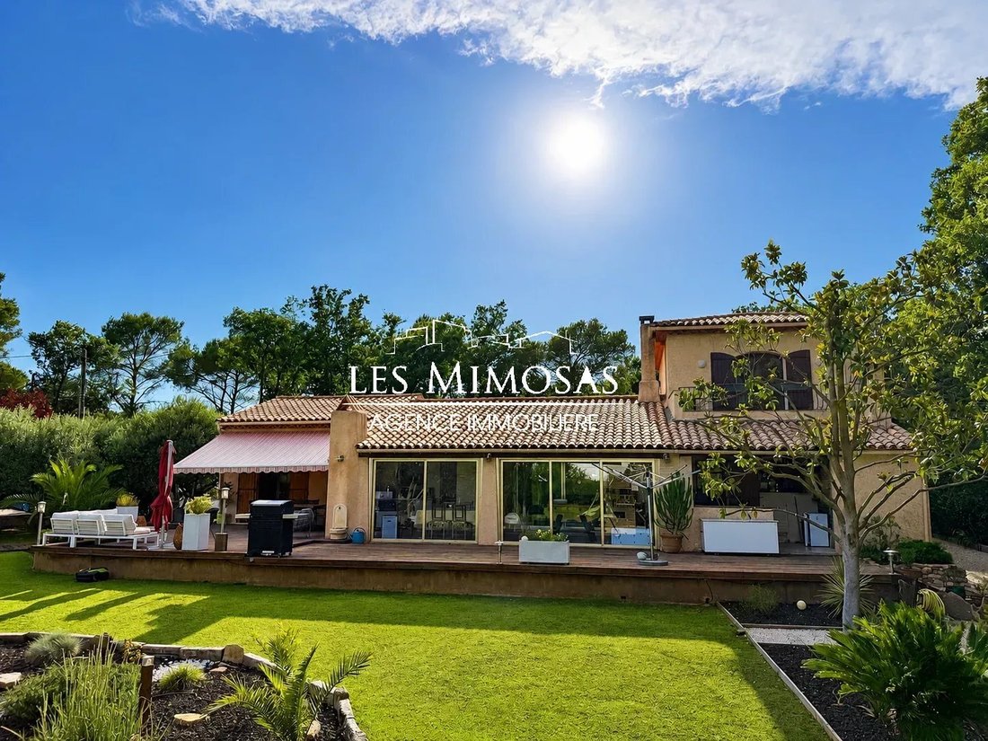 House in Frejus, Provence-Alpes-Côte d'Azur, France 4 - 18190436