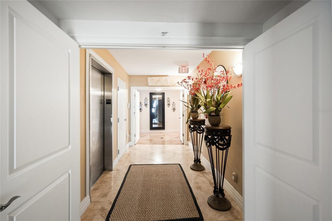 Condo in Clearwater, Florida, United States 2 - 18100747