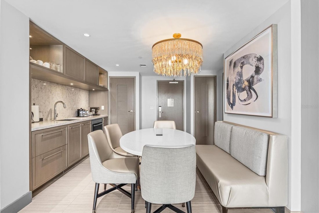 Condo in Clearwater, Florida, United States 5 - 18192775