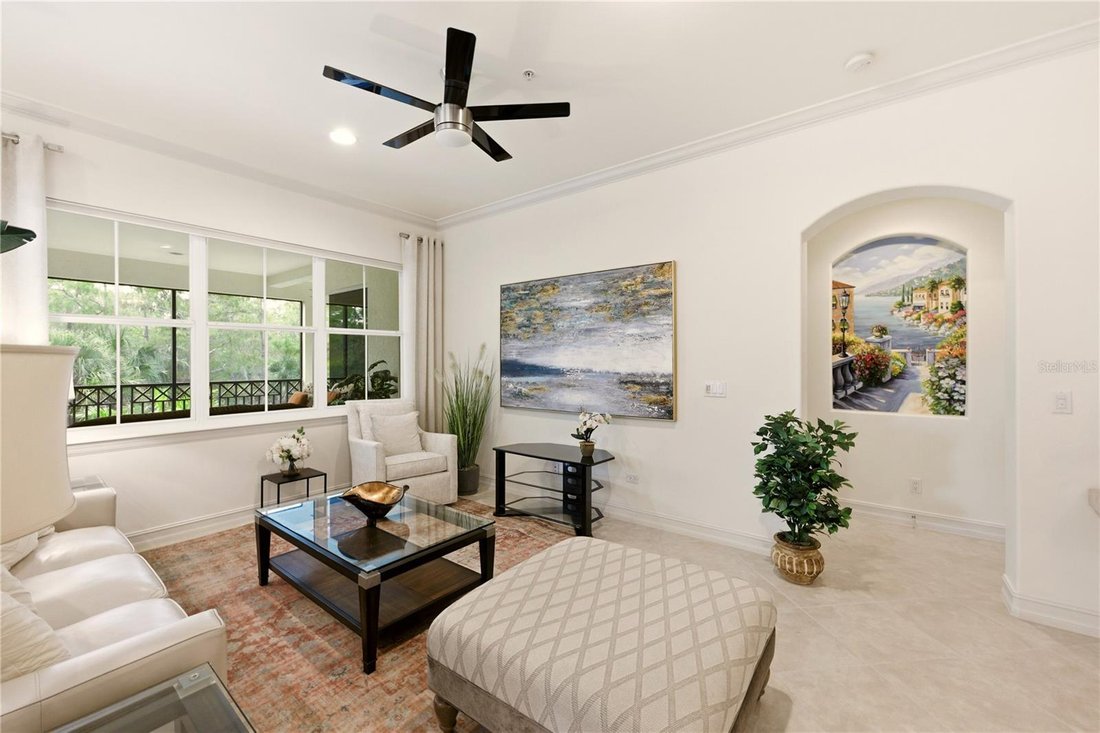 Condo in Naples, Florida, United States 5 - 18192825
