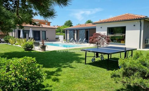 House in Labin, Istria County, Croatia 1
