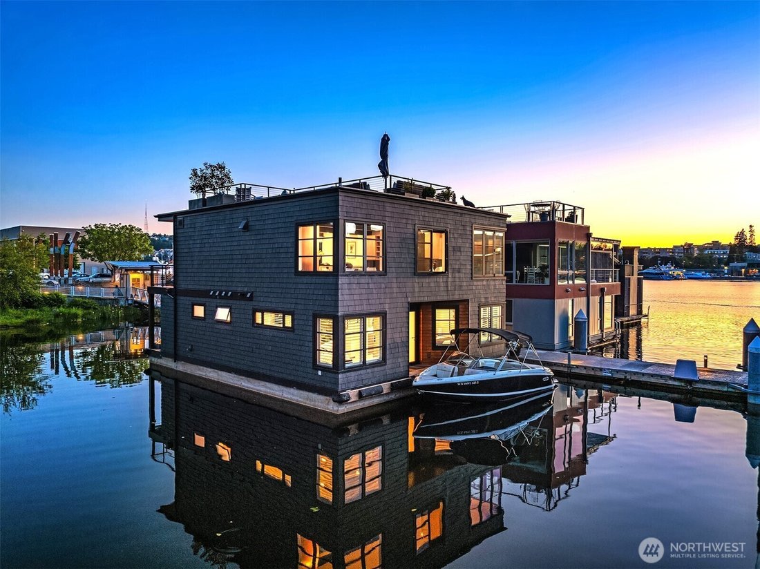 House in Seattle, Washington, United States 3 - 18188241