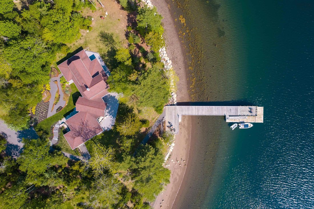 House in Lunenburg, Nova Scotia, Canada 2 - 17708207