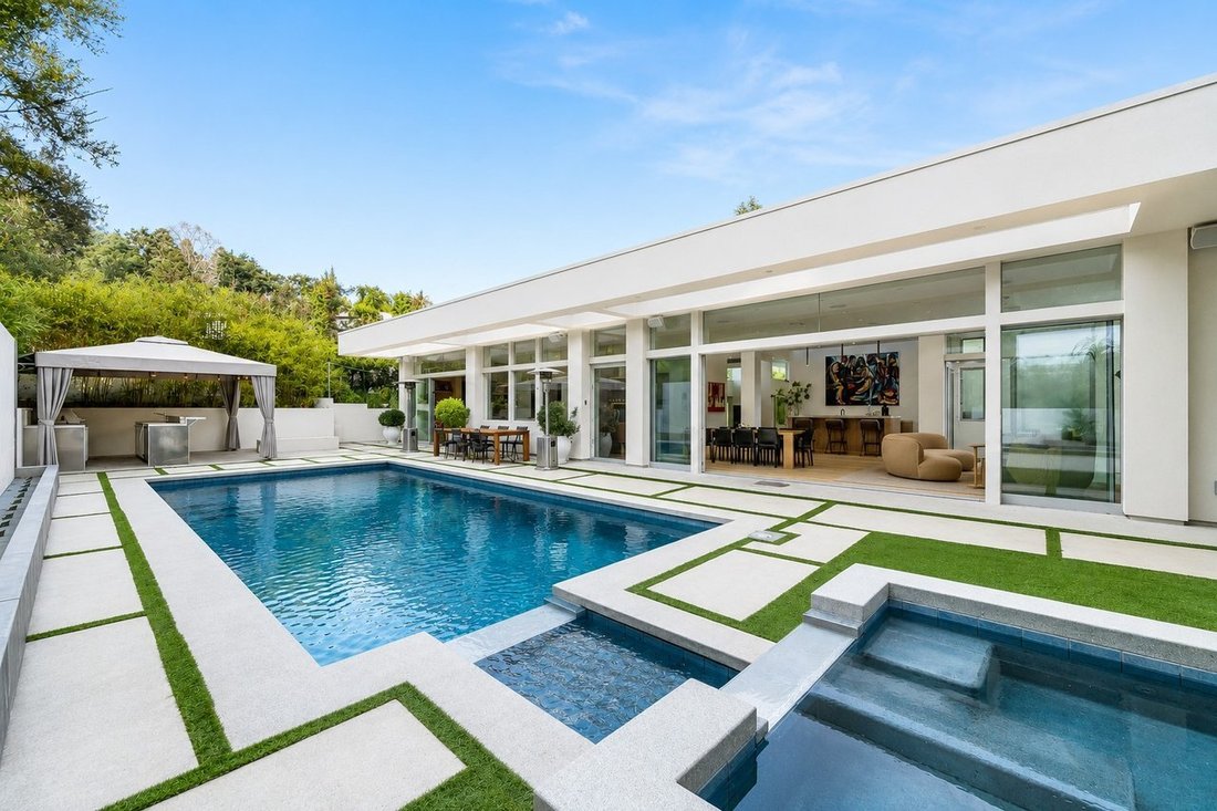 House in Beverly Hills, California, United States 1 - 18194718