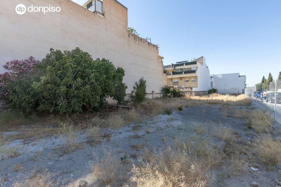 Land in Churriana de la Vega, Andalusia, Spain 3 - 18193427