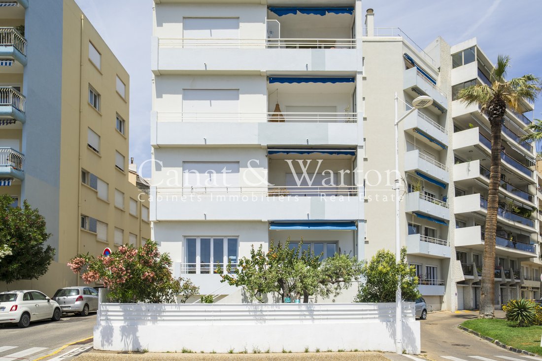 Apartment in Aguillon, Toulon, France 2 - 18194690