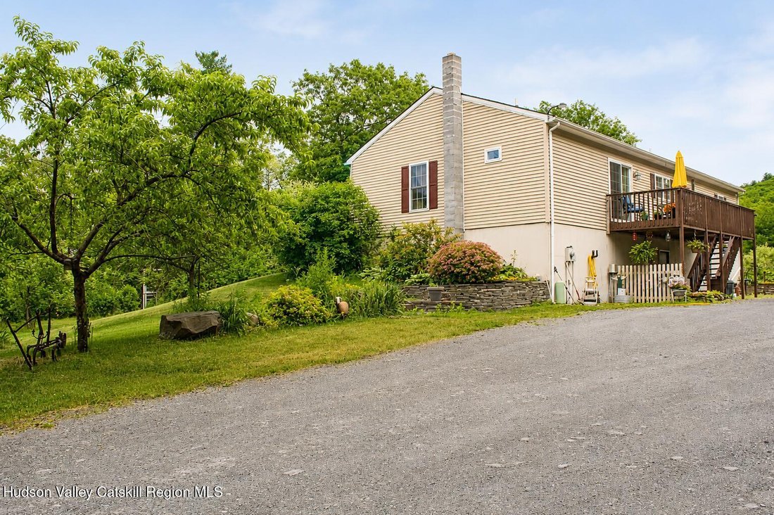 House in Saugerties, New York, United States 1 - 18193132
