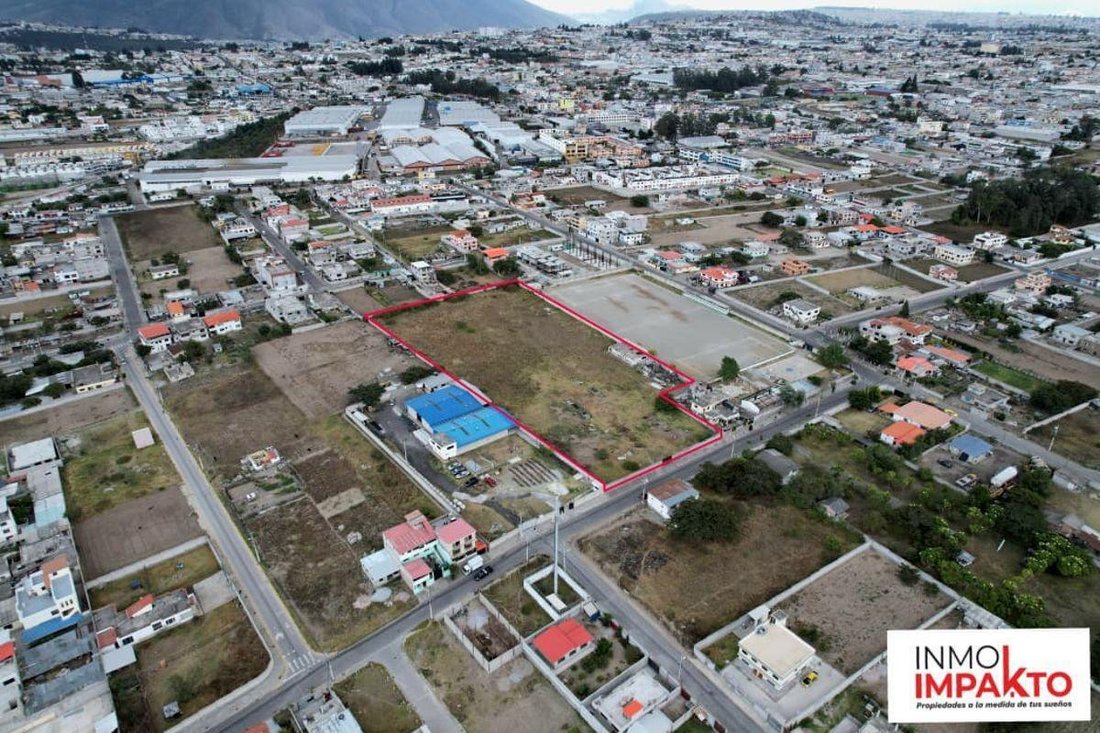 Land in Quito, Pichincha, Ecuador 5 - 18190642
