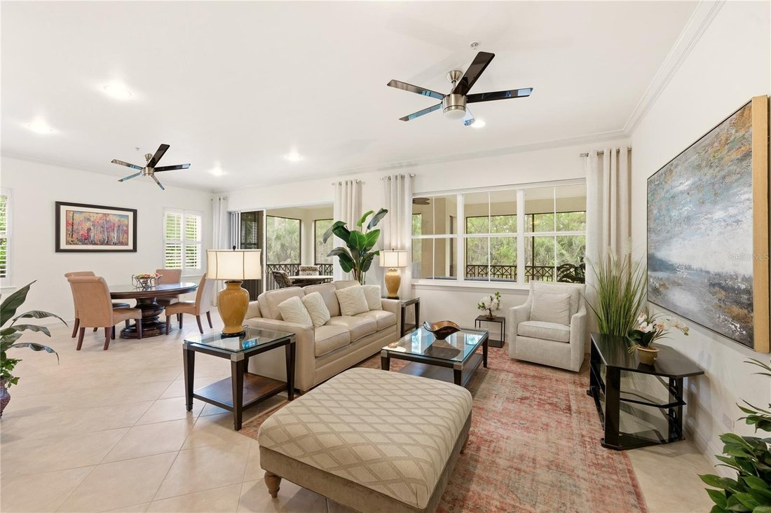 Condo in Naples, Florida, United States 4 - 18192825