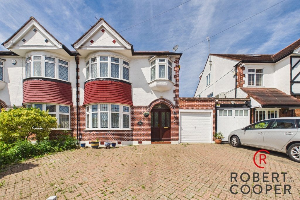 House in Eastcote Village, Hillingdon, England 1 - 18188171