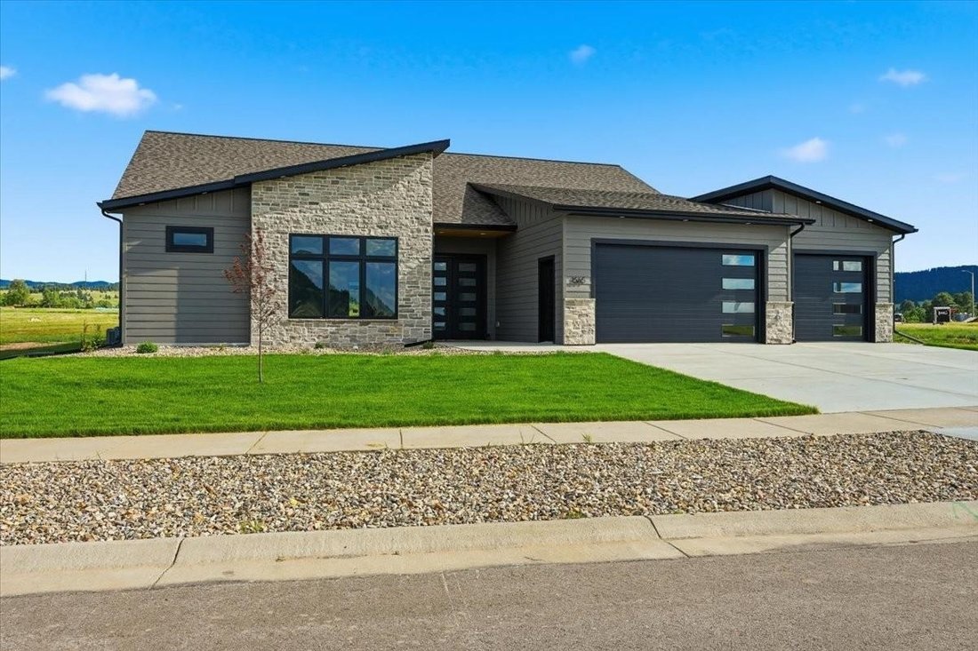 House in Spearfish, South Dakota, United States 1 - 17104278