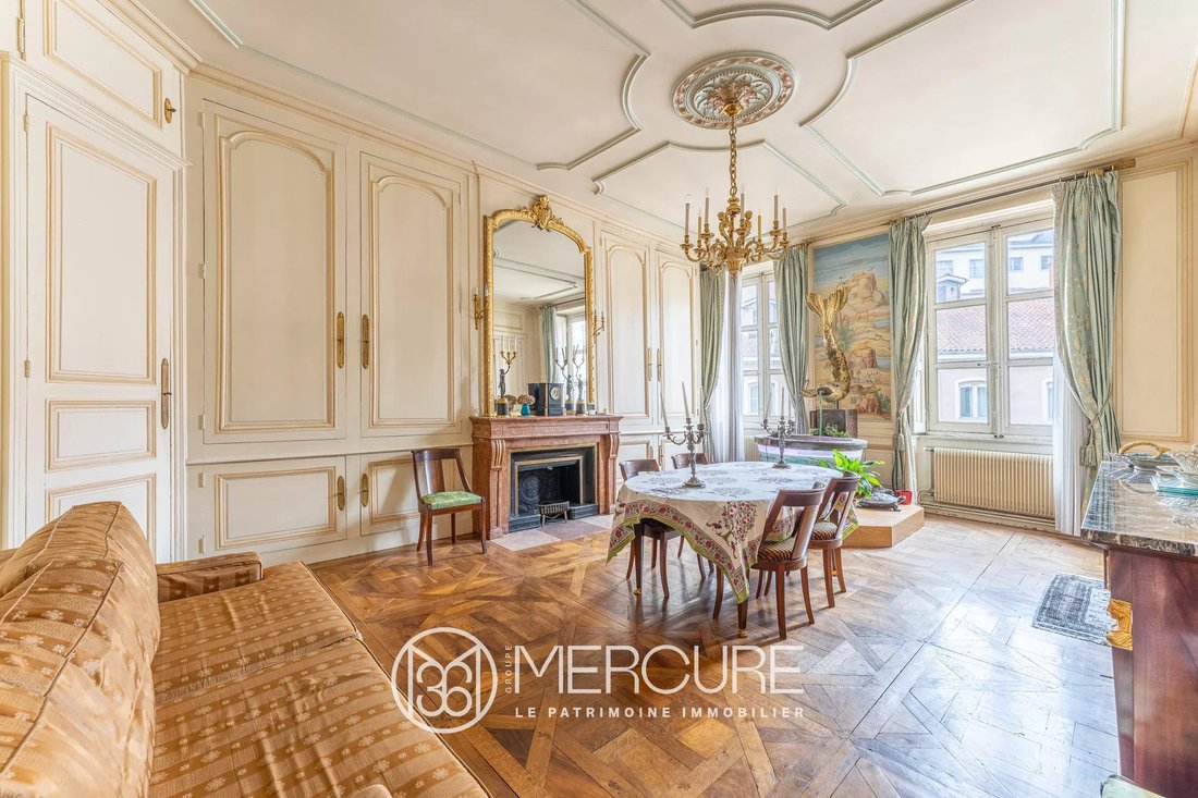 Apartment in Tête d'Or-Foch-Vitton, Lyon 6e Arrondissement, Lyon 4 - 18189995