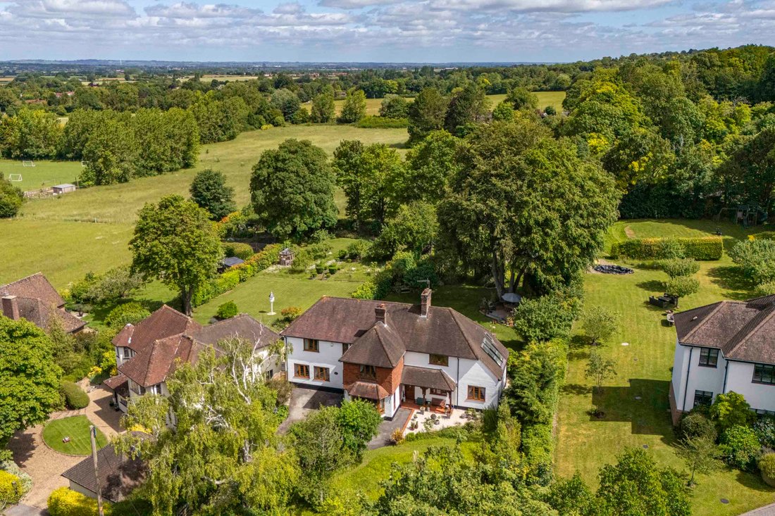 House in Princes Risborough, England 1 - 18191309