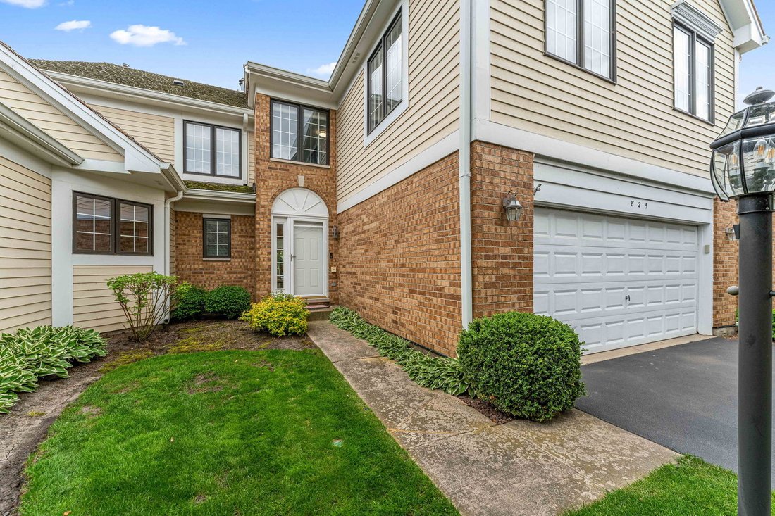 Condo in Libertyville, Illinois, United States 2 - 18193929