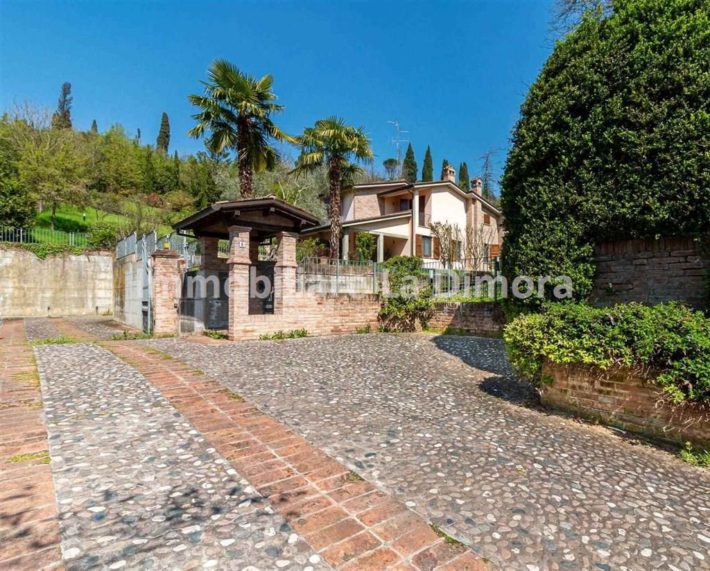 Villa in Historic Center, Imola, Emilia-Romagna 3 - 18192790