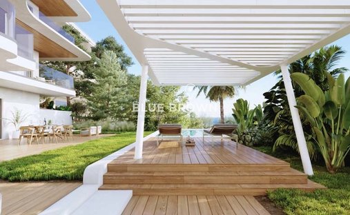 Apartment in Vouliagmeni, Attica, Greece 1