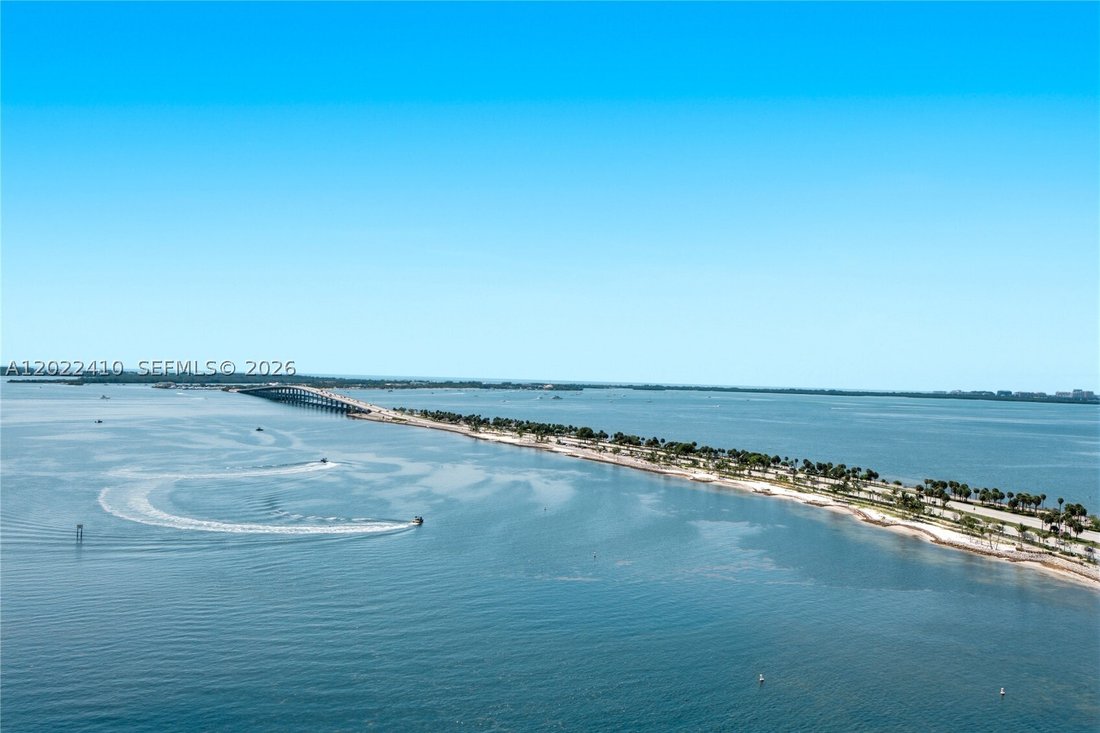 Condo in Miami, Florida, United States 5 - 18193555