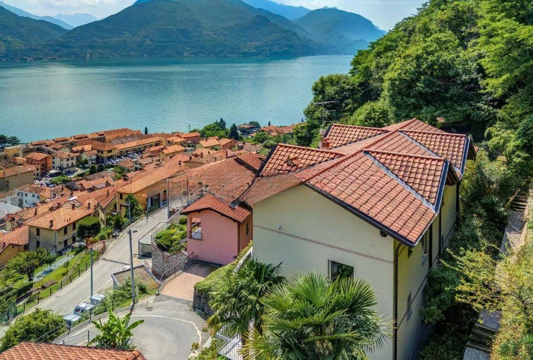 Villa in Acquaseria, Lombardy, Italy 4 - 18195320