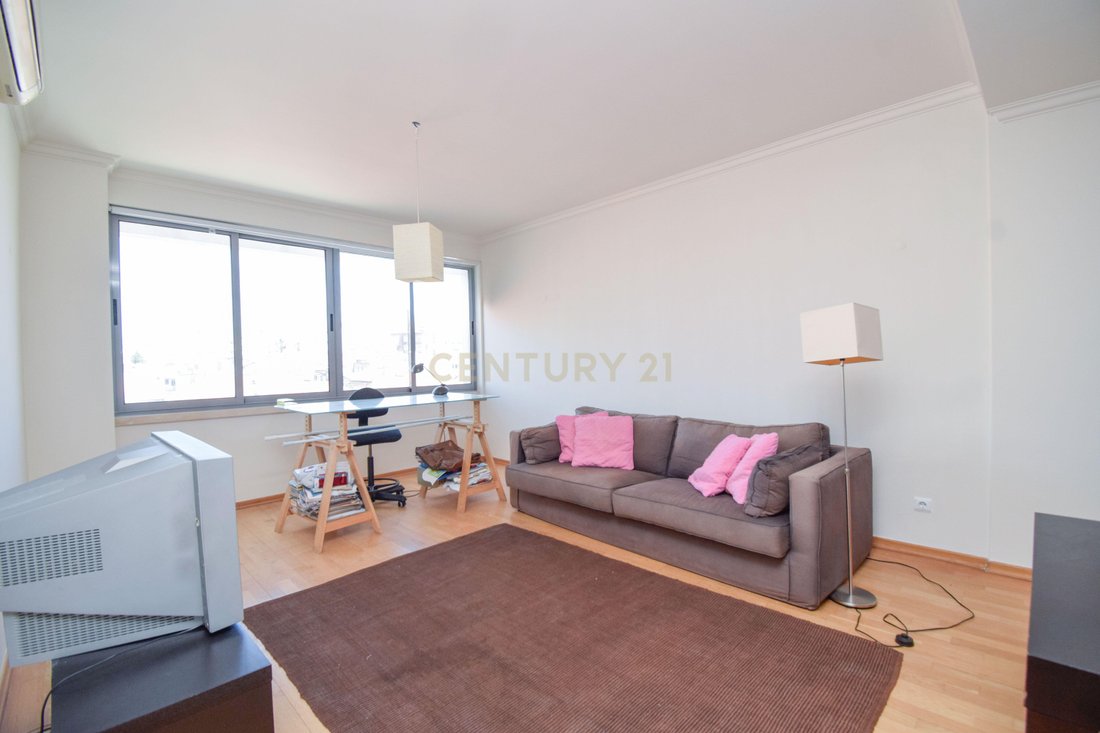 Apartment in Avenidas Novas, Lisbon, Portugal 2 - 18194030