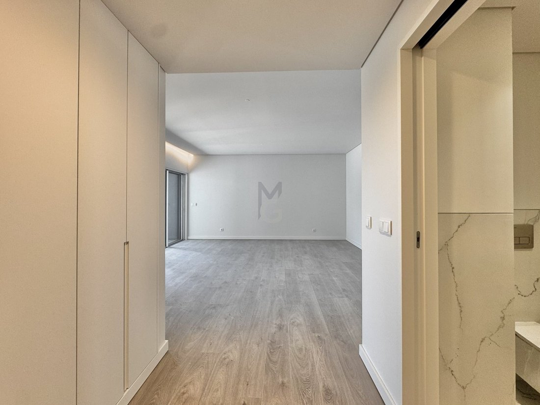 Apartment in Carcavelos e Parede, Lisbon, Portugal 3 - 18190756
