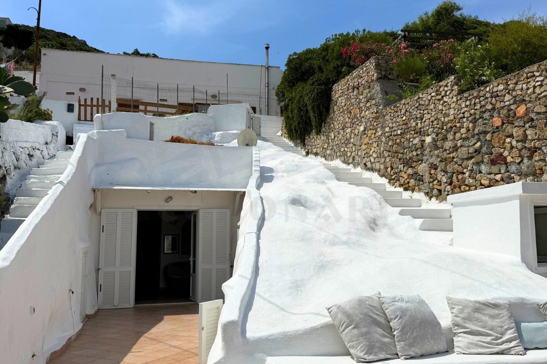Villa in Ponza Island, Lazio, Italy 2 - 18188104