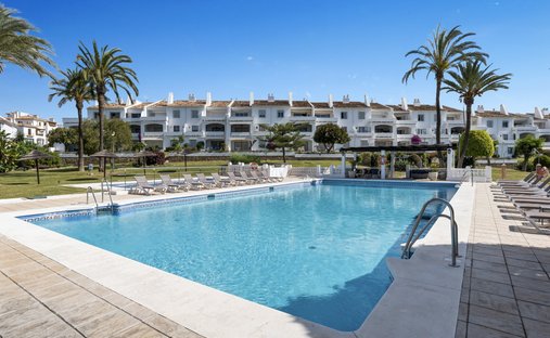 Apartment in Puerto Banus, Marbella, Spain 1