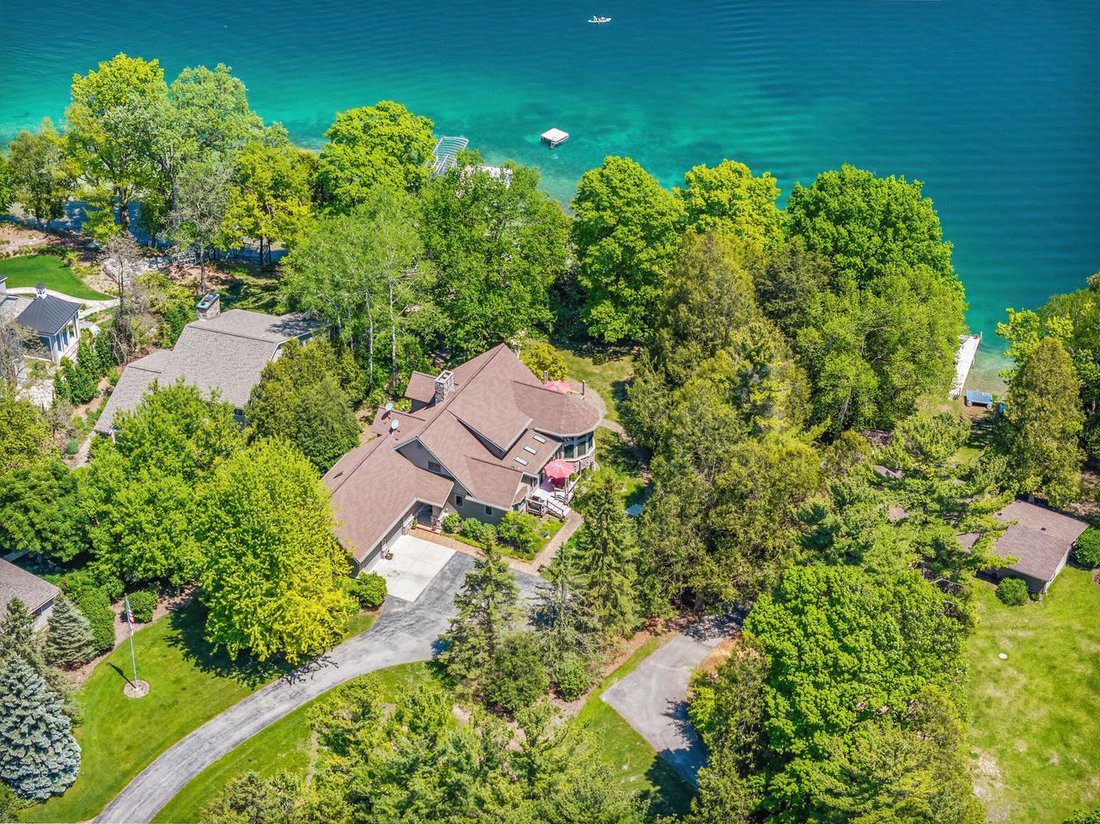 House in Elkhart Lake, Wisconsin, United States 1 - 18193366