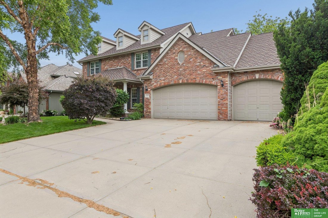 House in Omaha, Nebraska, United States 3 - 18039275
