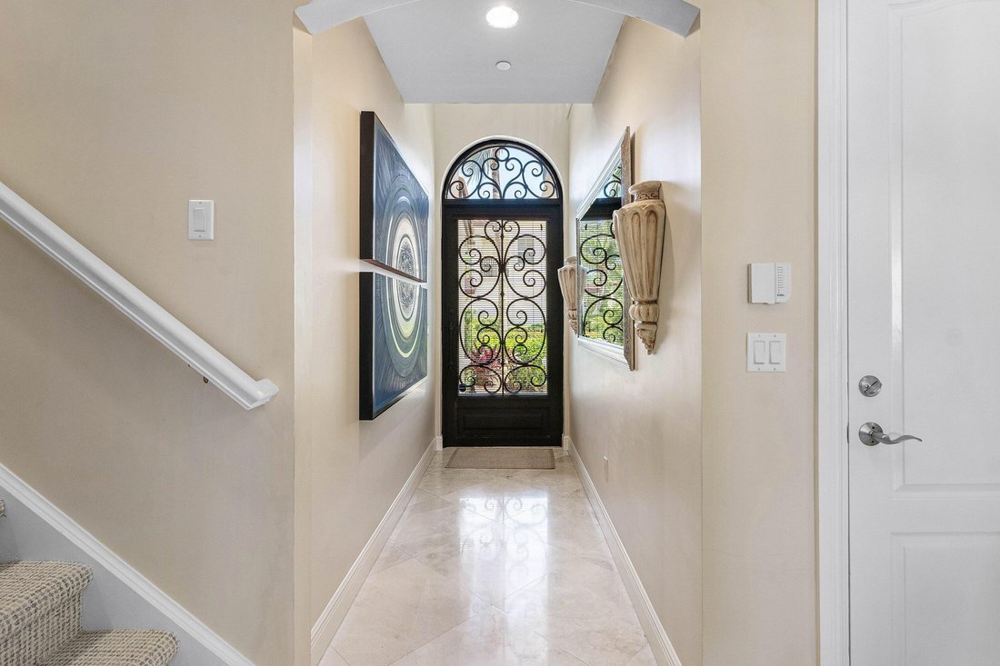 Townhouse in Palm Beach Gardens, Florida, United States 5 - 18191932