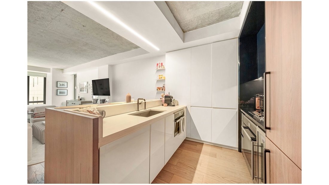 Condo in New York, New York, United States 1 - 18190246