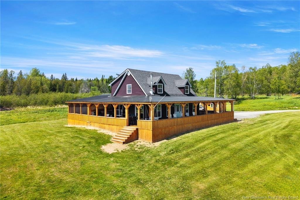 House in Tay Falls, New Brunswick, Canada 1 - 18188518