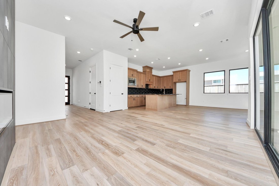 House in Houston, Texas, United States 5 - 18192387