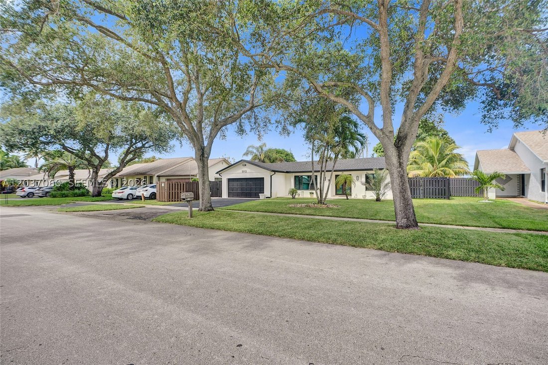 House in Davie, Florida, United States 4 - 18188864
