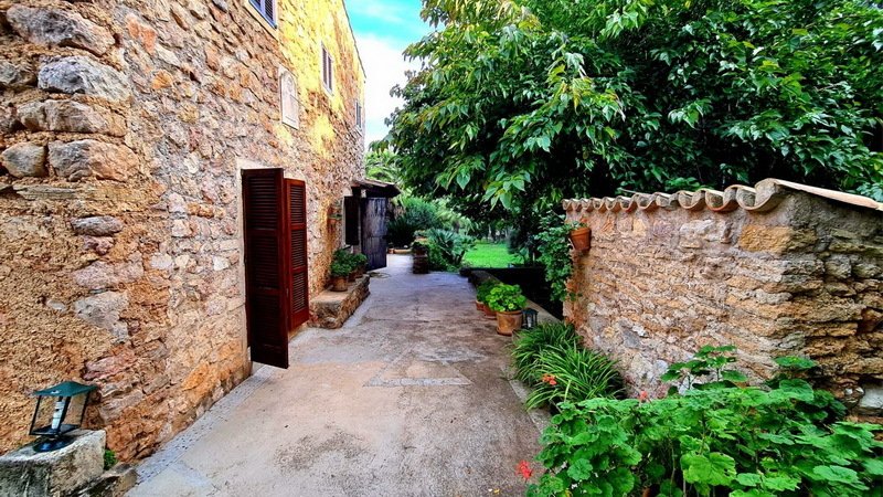 Finca in Capdepera, Balearic Islands, Spain 3 - 18192086