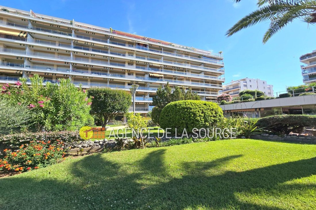 Apartment in La Source, Cannes, France 2 - 17397057