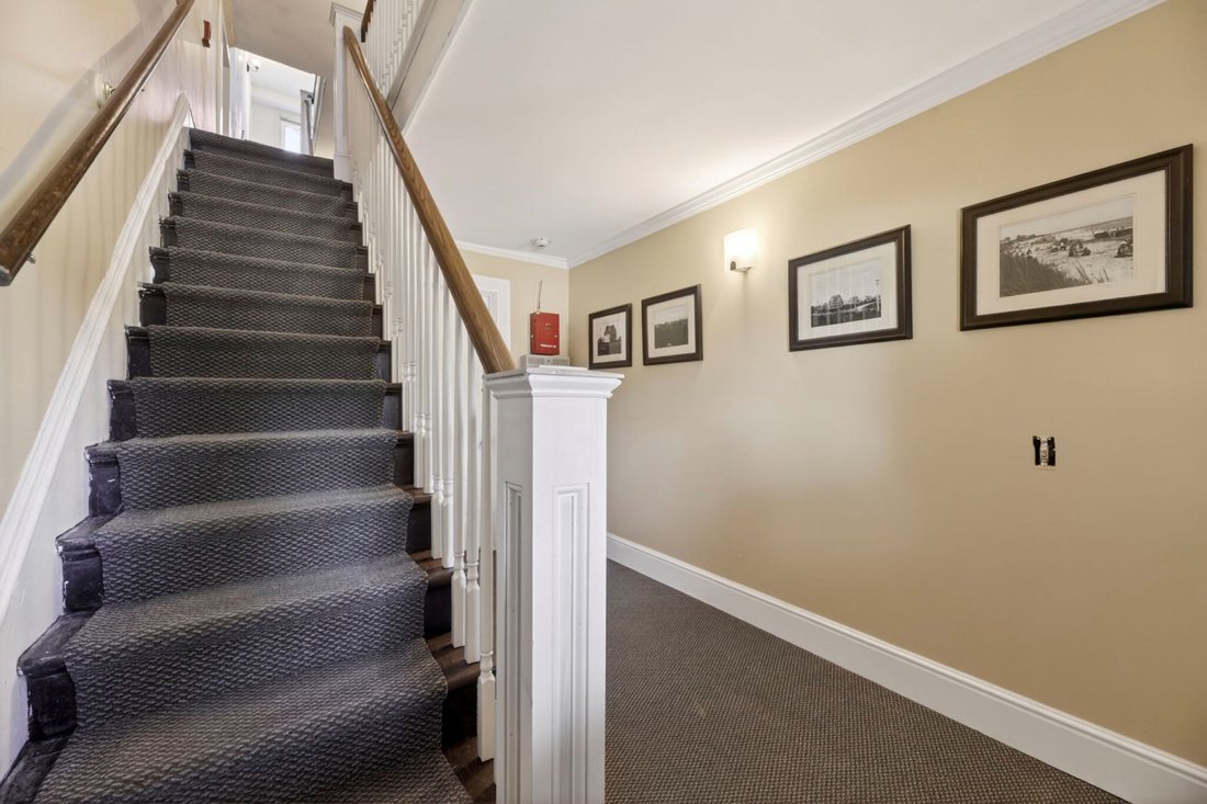House in South Kingstown, Rhode Island, United States 2 - 18189754
