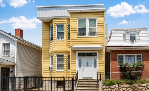 Apartment in Yonkers, New York, United States 1