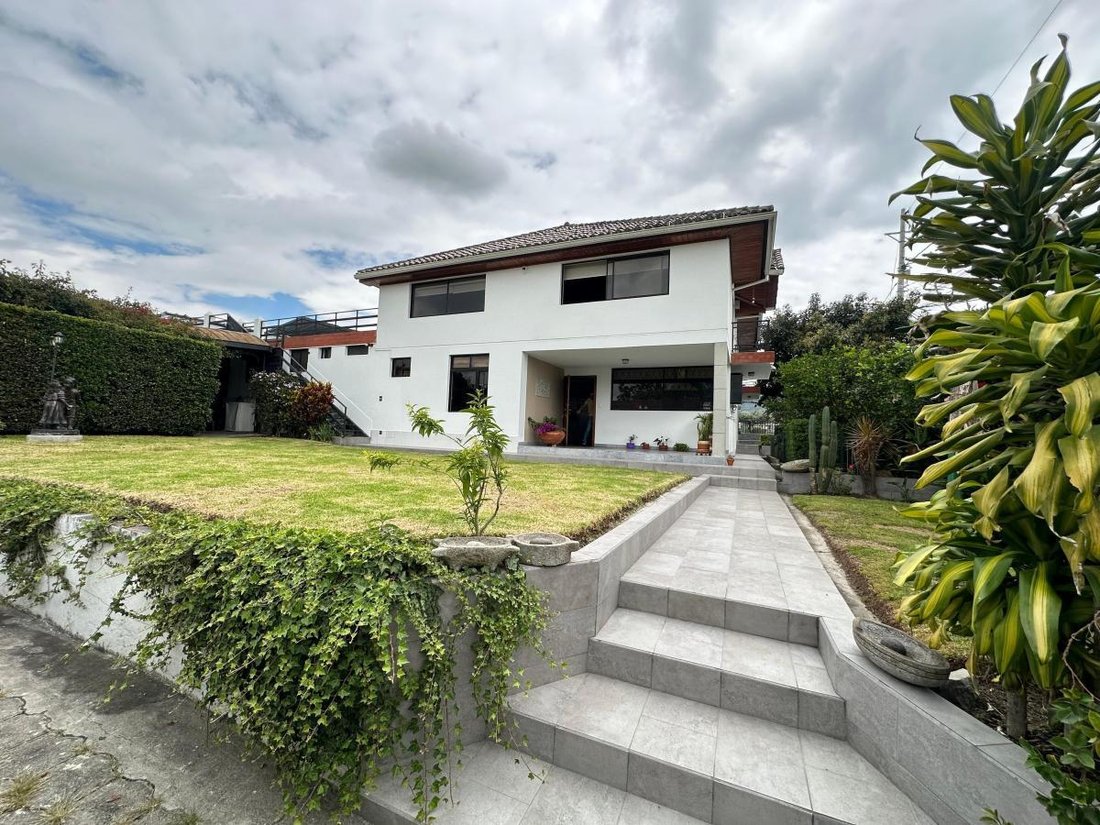 House in Quito, Pichincha, Ecuador 1 - 18190664