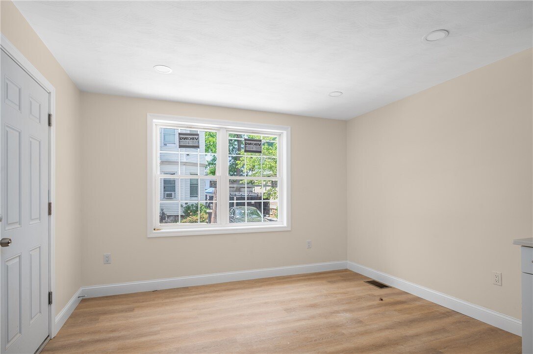 Providence, Rhode Island, United States 5 - 18188868