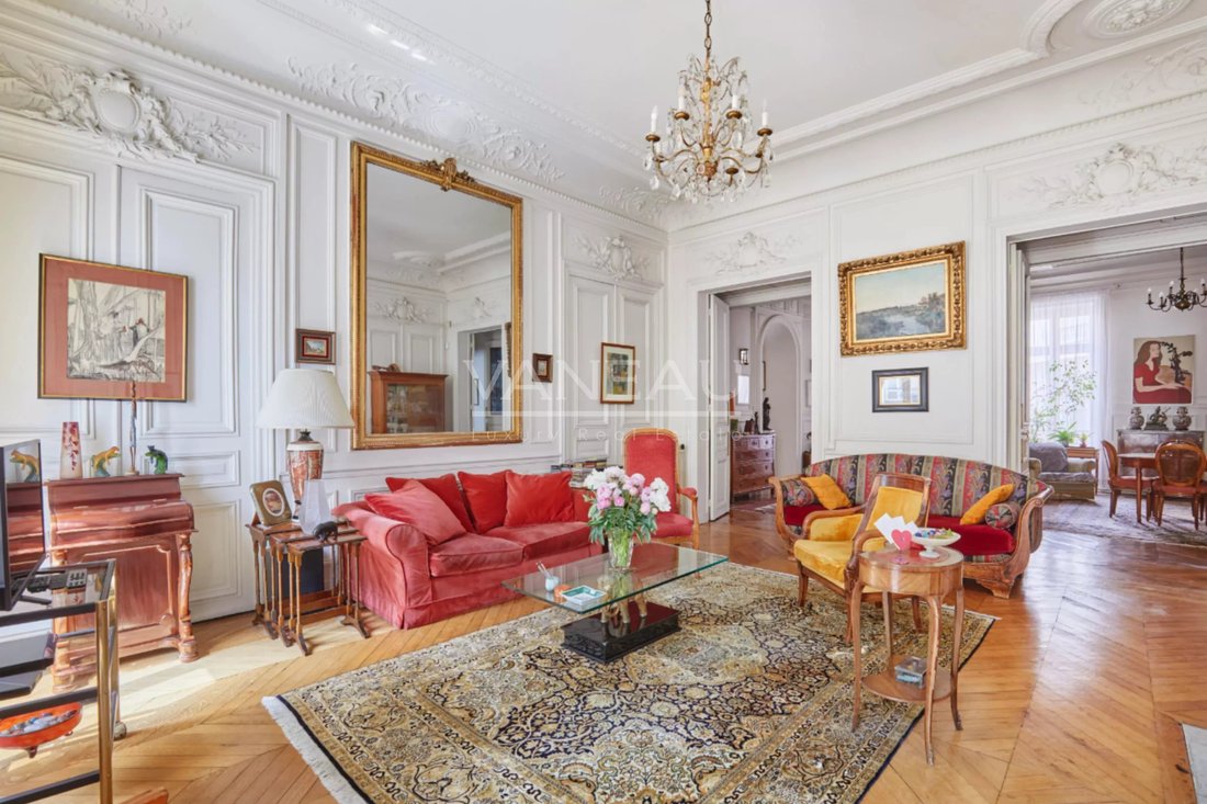 Apartment in Trudaine-Maubeuge, Paris 9e Arrondissement, Paris 4 - 18190346